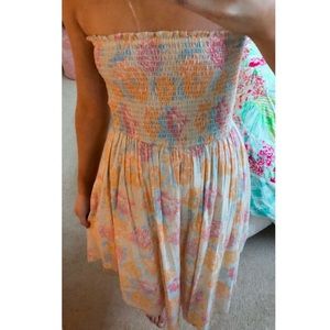 Floral flowy strapless dress